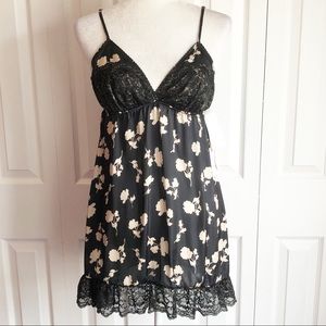 NWT Jessica Simpson Whimsigoth Black Floral Print Lace Chemise Small
